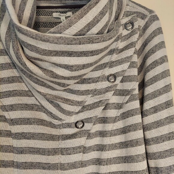 Maurices Sweater Gray Stripe Womens Large Cowl Neck Snap Button Versatile - Picture 6 of 12